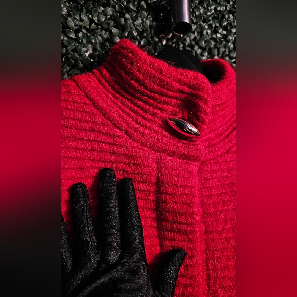 Vibrant Red Wool Knit Coat - Picture 2 of 6